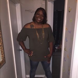 Meet your Posher, Sherelle